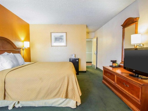 Quality Inn Tucson image 6